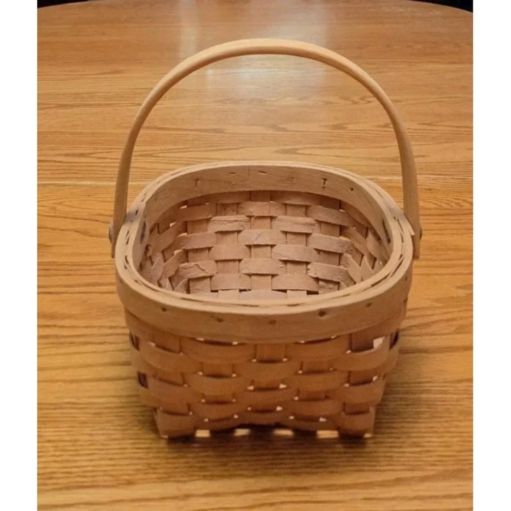 Vintage Wicker Gathering Basket with Handle Small 8